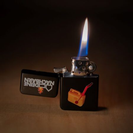 Deine Nachbarn - Feuerzeug